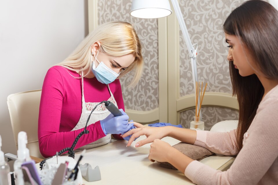 Menteşe Manikürcü